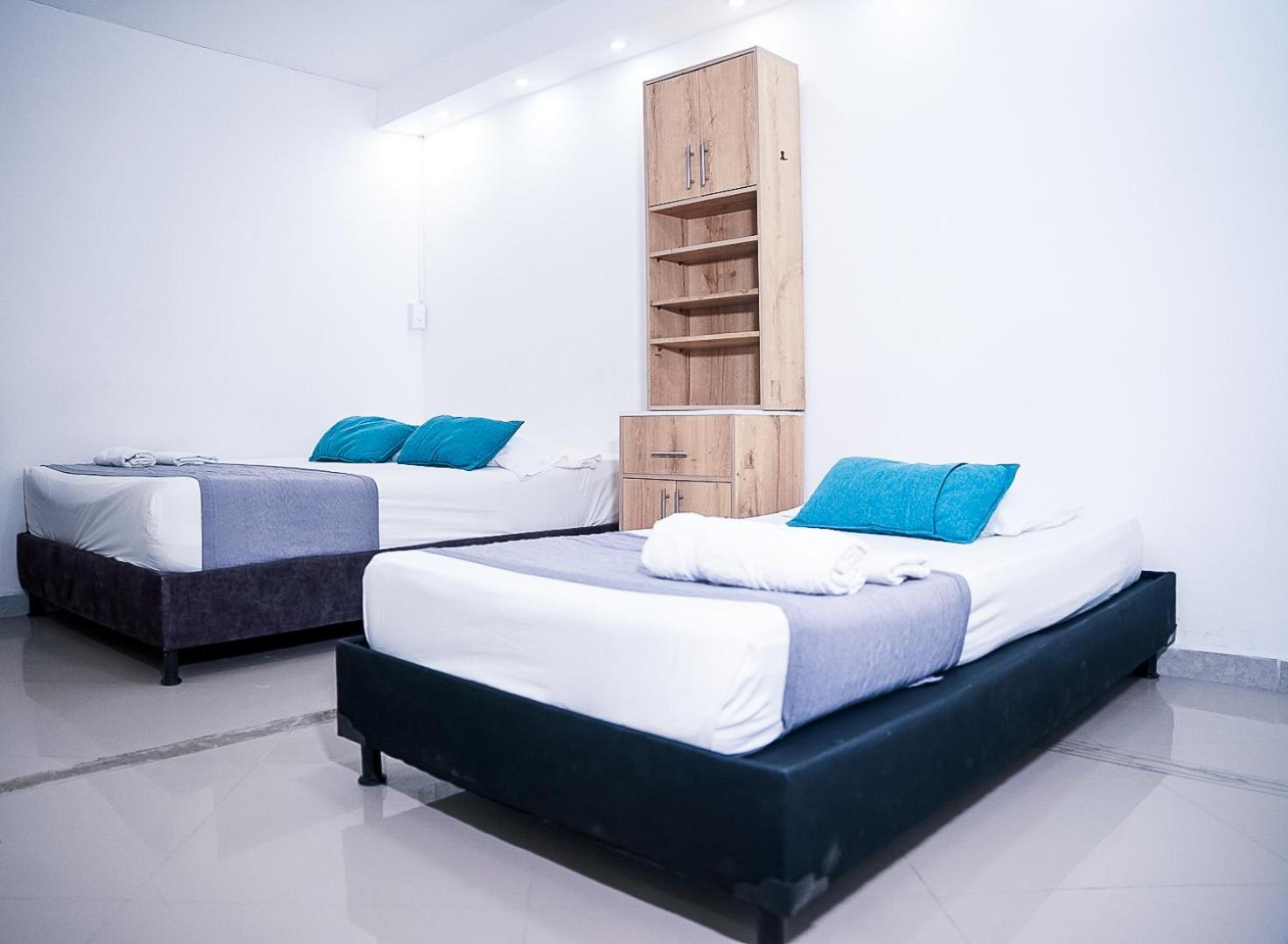 Hotel Laureles De Aburra Меделин Екстериор снимка